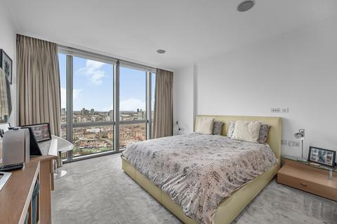 2 bedroom flat for sale, West India Quay