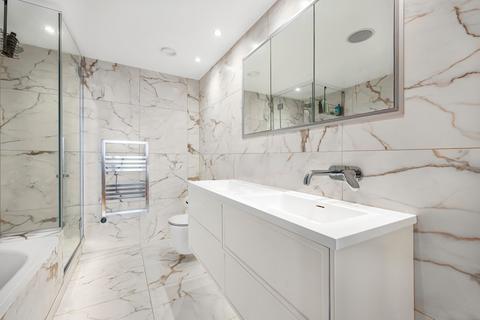 2 bedroom flat for sale, West India Quay