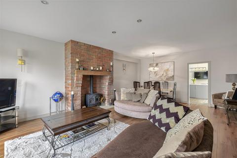 undefined, Home Farm Mews, Menston LS29