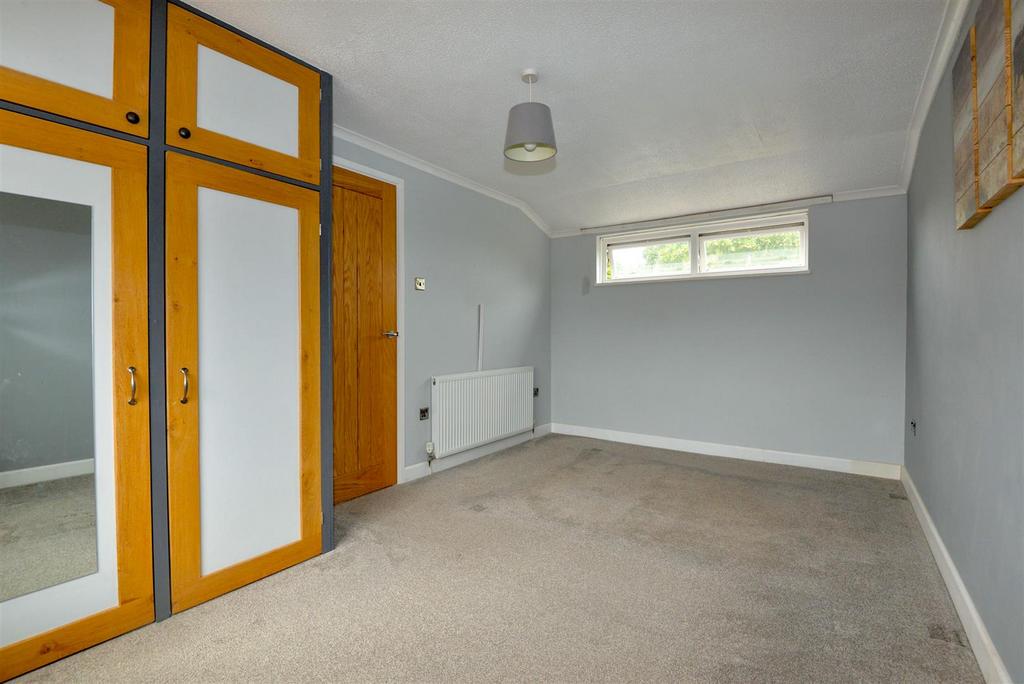 Bedroom1 2.jpg