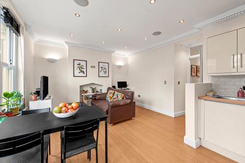 2 bedroom flat to rent, Felsham Road, London
