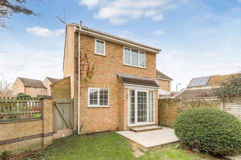 undefined, Housman Close, Newport Pagnell MK16