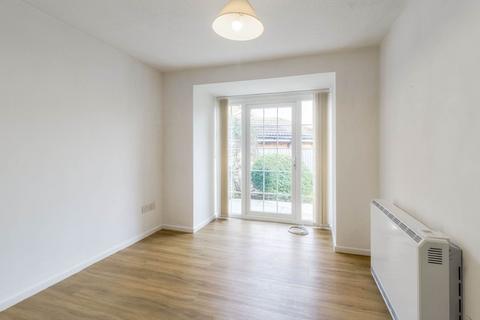 undefined, Housman Close, Newport Pagnell MK16