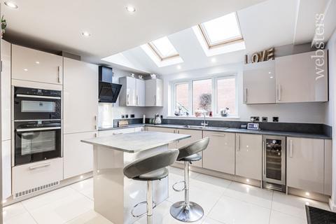 5 bedroom house for sale, Longdale, Norwich NR8