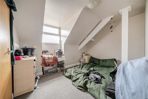 undefined, Meadow Street, Bristol BS11