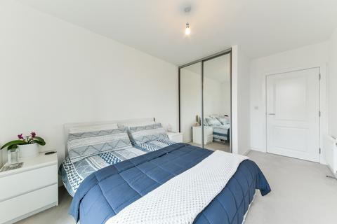 1 bedroom flat to rent, Banbury Point, 1 Cording Street, Poplar, London, E14