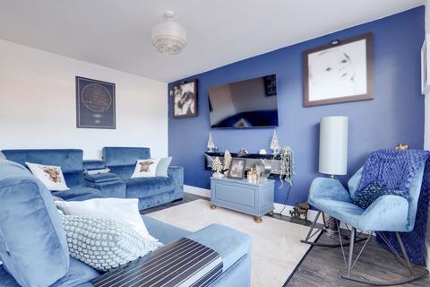 4 bedroom semi-detached house for sale, Dovedale Avenue, Nottingham NG10
