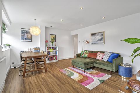 1 bedroom flat for sale, Oaklands Estate, London, SW4