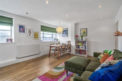1 bedroom flat for sale, Oaklands Estate, London, SW4