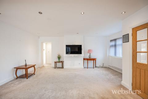 3 bedroom detached bungalow for sale, Bone Road, Norwich NR8