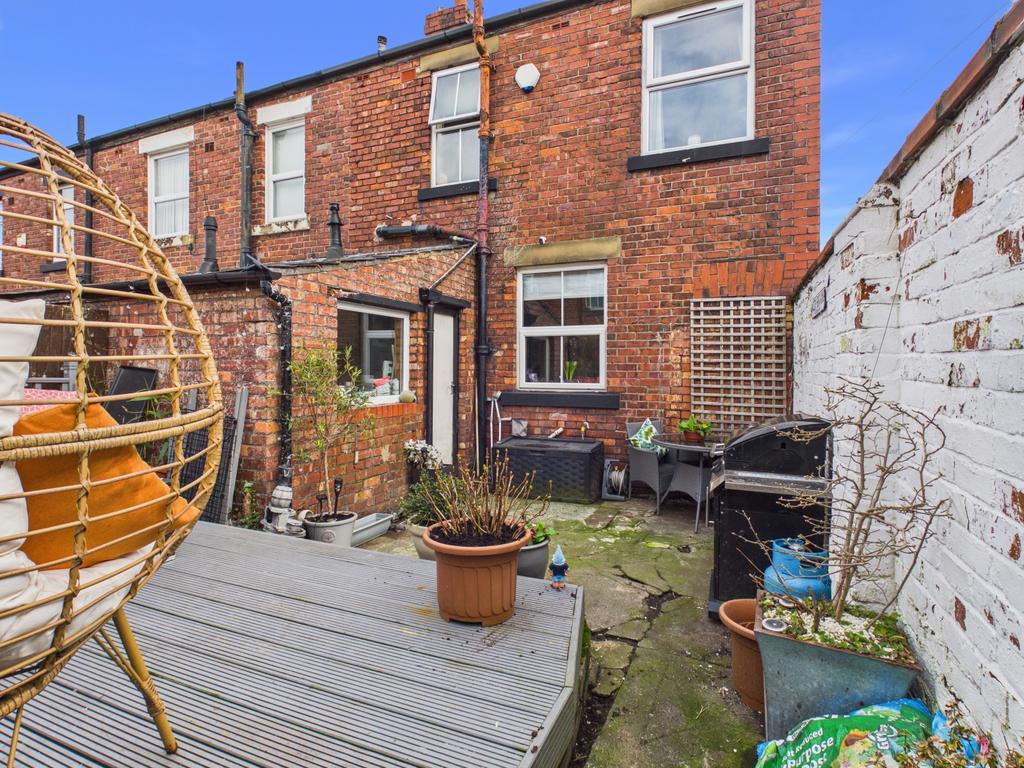 Cam03729 g0 pr0263 still011