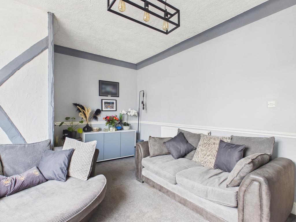 Cam03729 g0 pr0263 still002