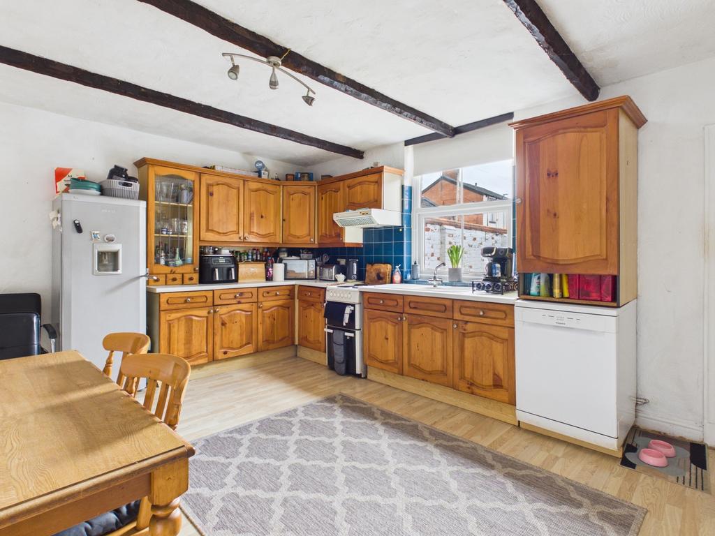 Cam03729 g0 pr0263 still004