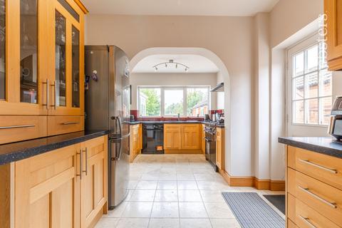 3 bedroom semi-detached house for sale, Low Road, Norwich NR6