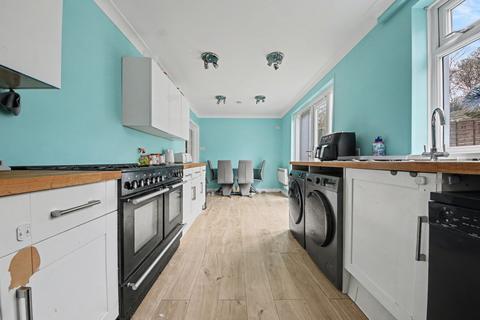 3 bedroom semi-detached house for sale, Rossington Avenue, Southampton SO18