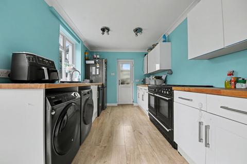 3 bedroom semi-detached house for sale, Rossington Avenue, Southampton SO18