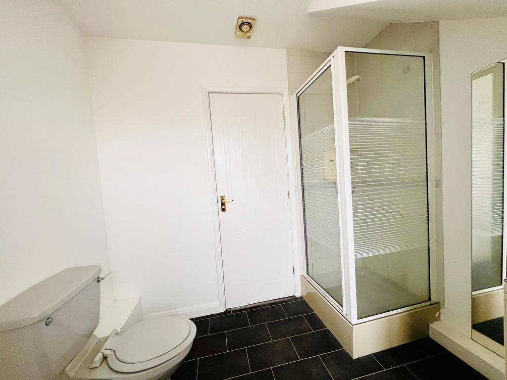 ENSUITE..jpeg