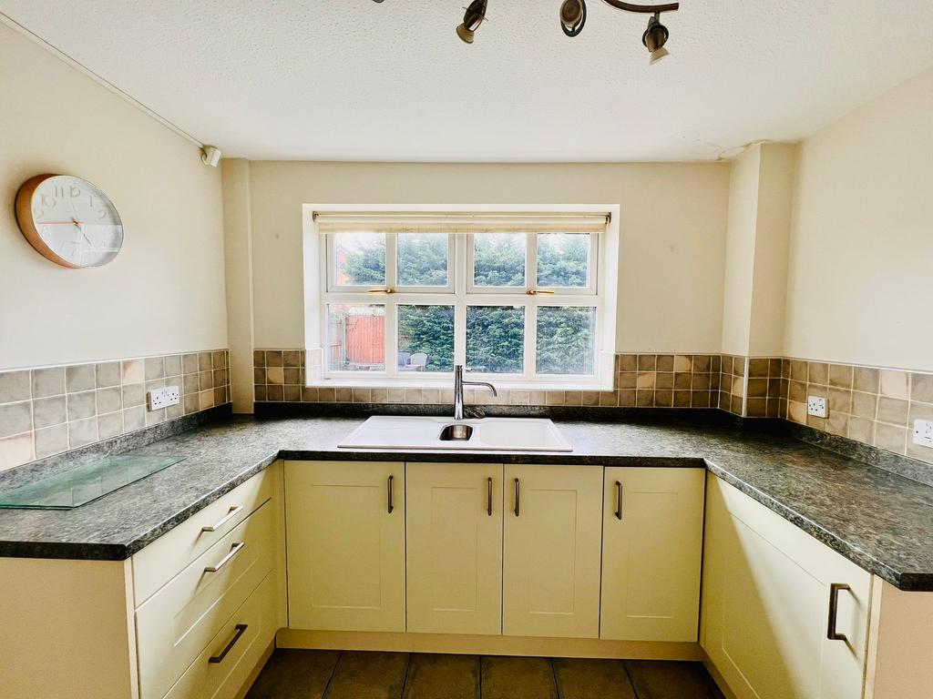 KITCHEN (3).jpeg