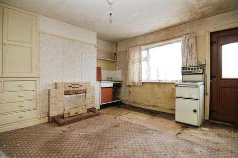 3 bedroom terraced house for sale, Canada Road, Rawdon, Leeds