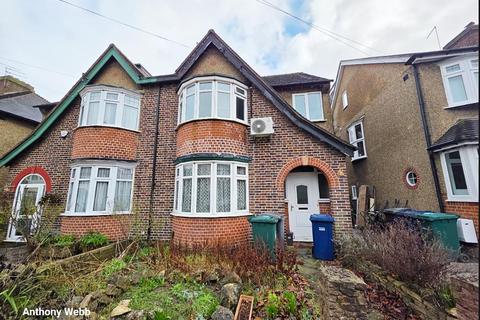 undefined, Vines Avenue, London, N3