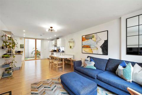 1 bedroom apartment for sale, Compton House, Sussex Way, London, N7