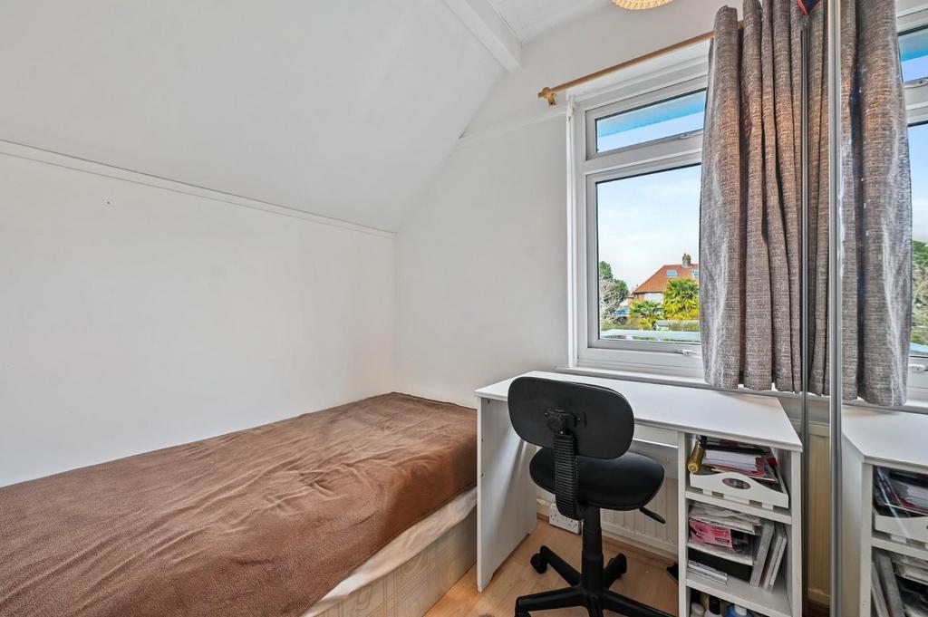 REA - 96 Noel Road - Bedroom B3 (1).jpg