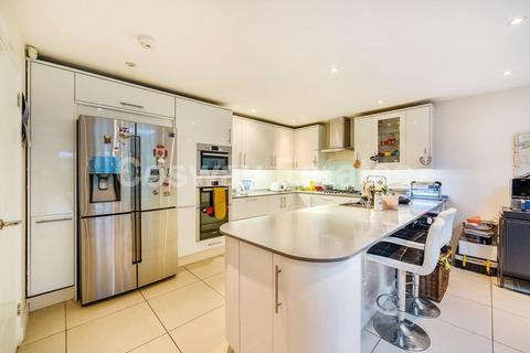4 bedroom detached house for sale, Hendon Wood Lane, Mill Hill, NW7