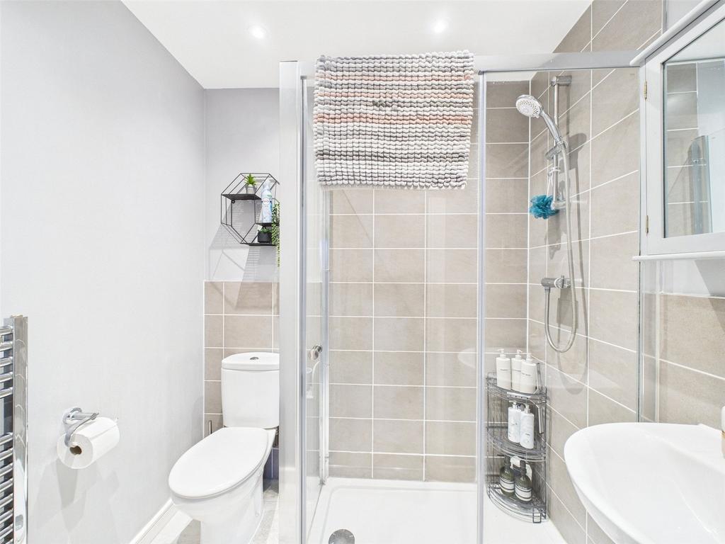 Ensuite