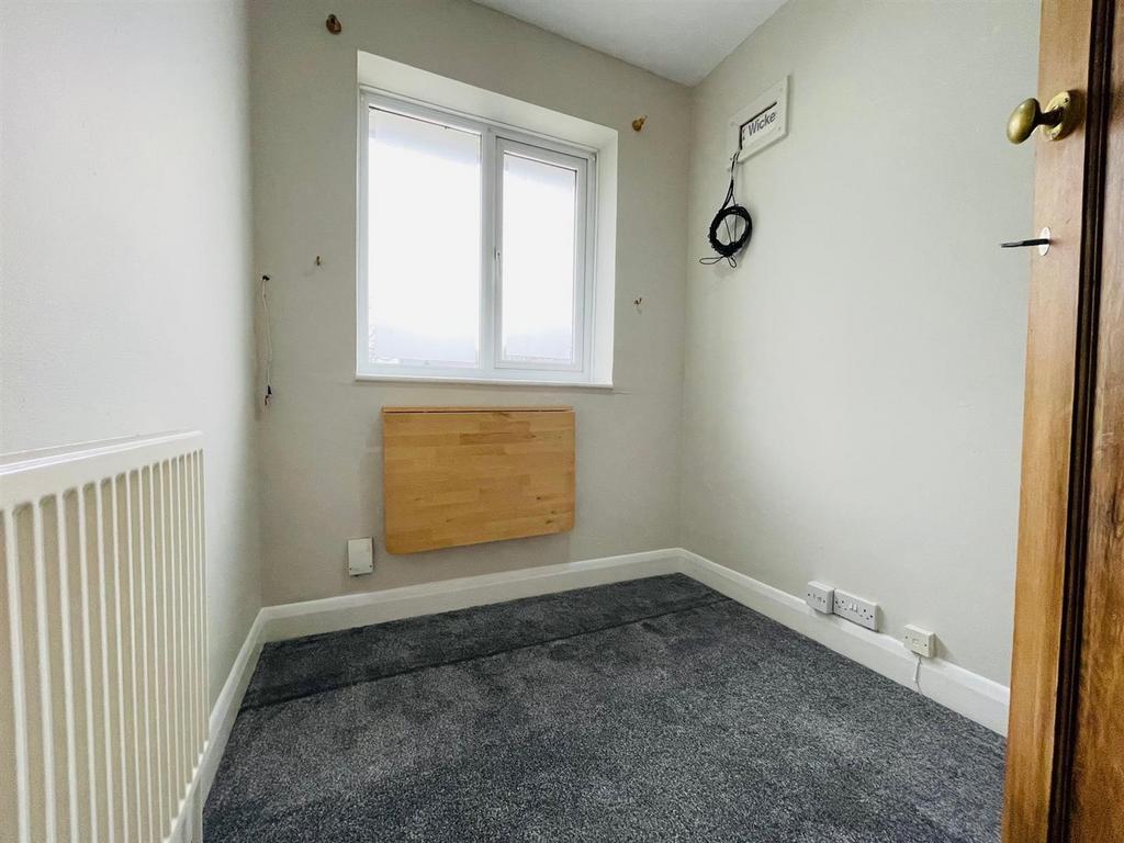 Bedroom 3 Front
