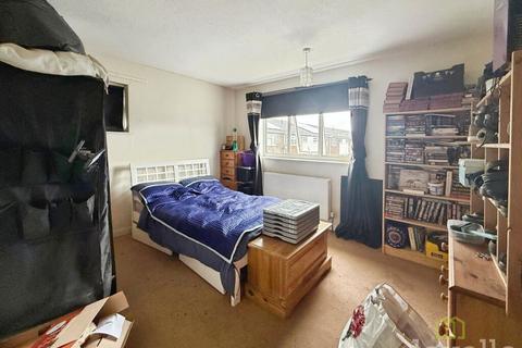 2 bedroom end of terrace house for sale, Grasby Close, Gainsborough, Lincolnshire, DN21 1YY