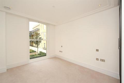 undefined, Theodore Lodge, 7 Chambers Park Hill, Wimbledon, London SW20
