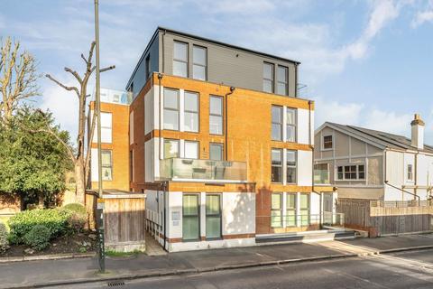 2 bedroom flat for sale, Worple Road, London SW19