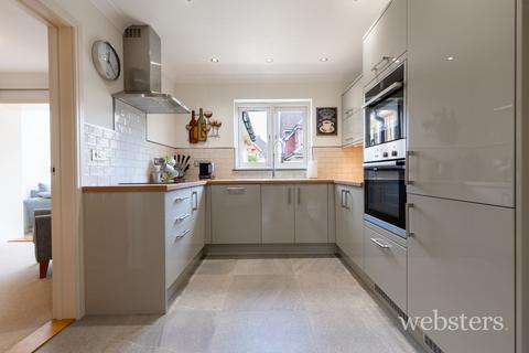 3 bedroom detached house for sale, Badgers Brook Road, Norwich NR8