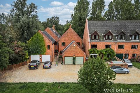 undefined, Mill Reach, Norwich NR10