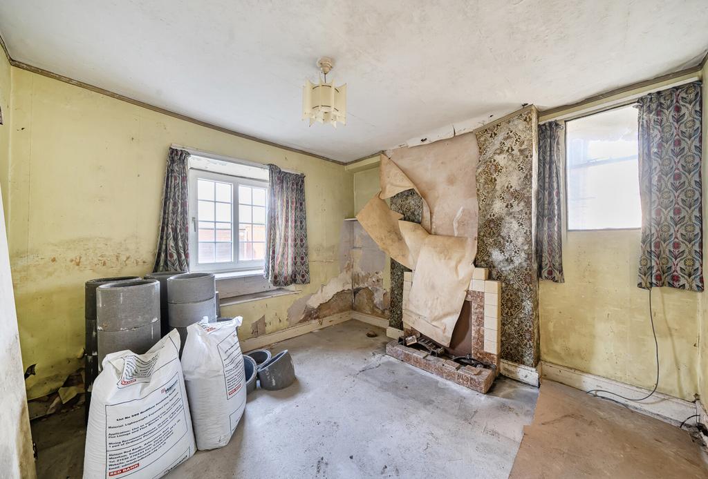 1419762-4-699efbf...