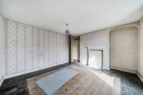 3 bedroom semi-detached house for sale, Regent Street, Gloucestershire GL10