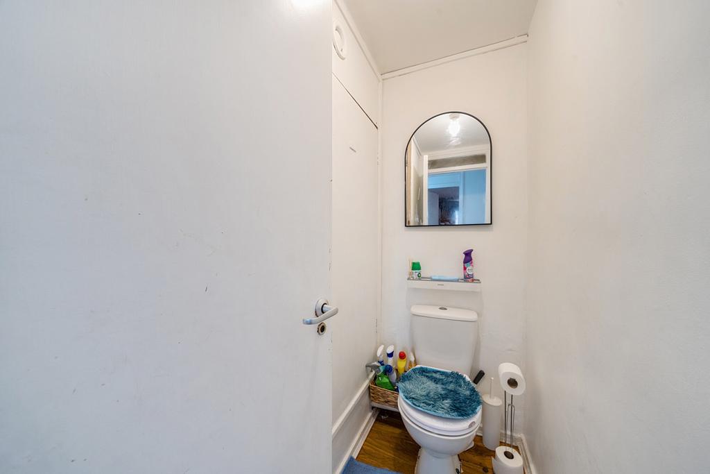 Separate Wc