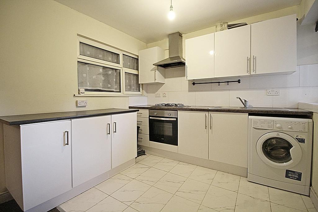 3 Bedroom Ground Floor Flat