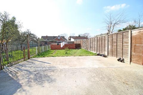 undefined, Hounslow Road, Feltham, TW14