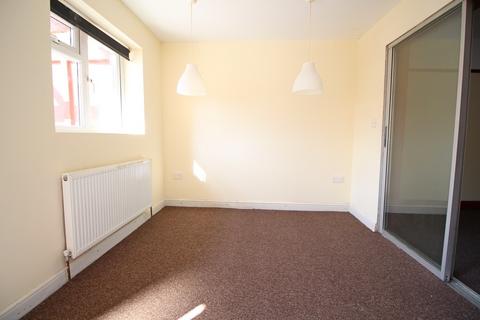 undefined, Hounslow Road, Feltham, TW14