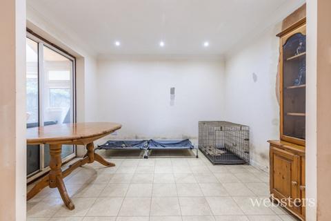 4 bedroom detached house for sale, Poppyfields, Norwich NR10