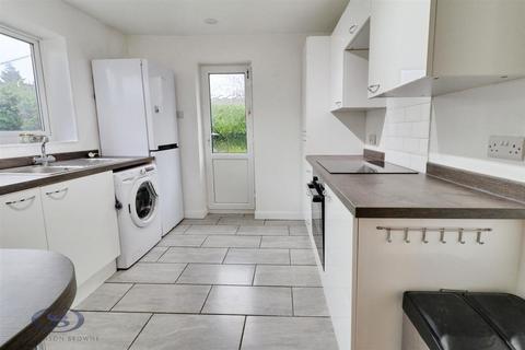 3 bedroom semi-detached bungalow for sale, Grasmere Avenue, Crewe