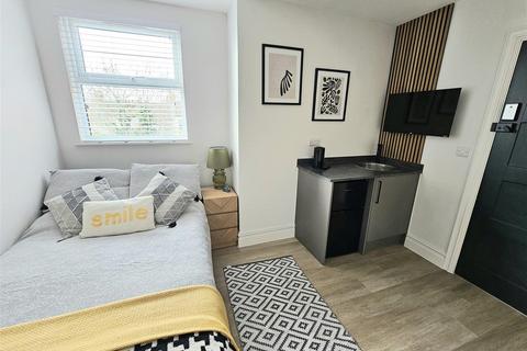 1 bedroom in a house share to rent, Leamington Road, Southend-On-Sea