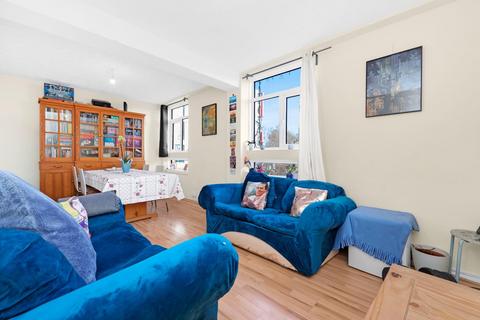 3 bedroom property for sale, Baroness Road, Shoreditch, E2