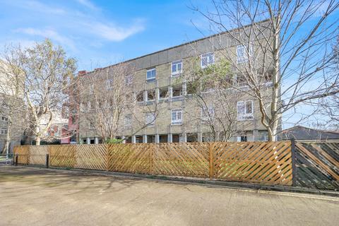 3 bedroom property for sale, Baroness Road, Shoreditch, E2