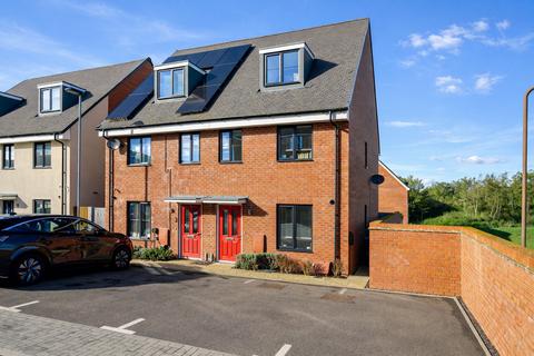 undefined, Guildford Avenue, Kingsmead, Milton Keynes MK4