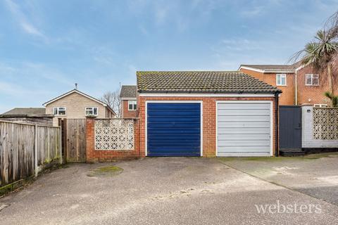 undefined, Laburnum Avenue, Norwich NR8