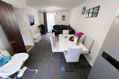 undefined, Petunia Court, Luton LU3