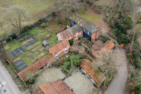 7 bedroom detached house for sale, Marshgate, North Walsham NR28