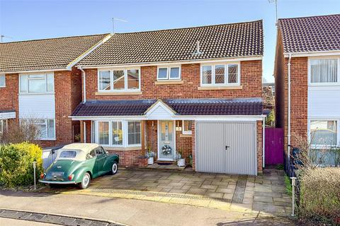 undefined, Bridle Close, St. Albans, Hertfordshire, AL3